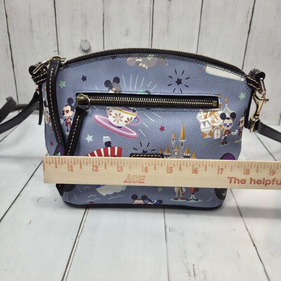 Dooney & Bourke Disney Mickey & Minnie HIPSTER Crossbody Bag A Walk In The Park - Picture 16 of 16